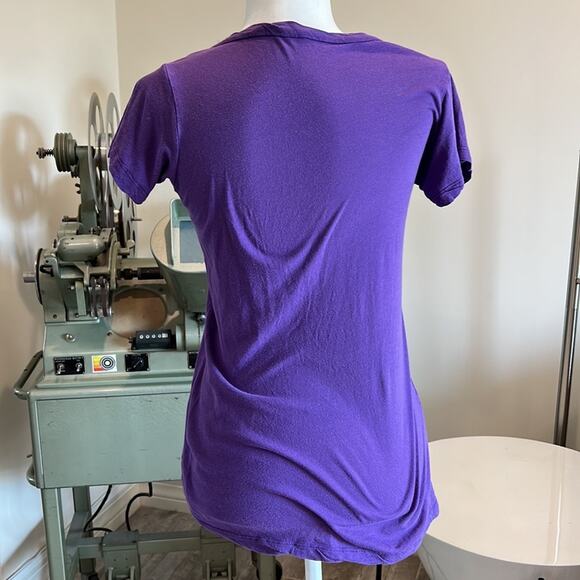 LnA Purple deep V Neck Tshirt - size medium - Picture 2 of 3